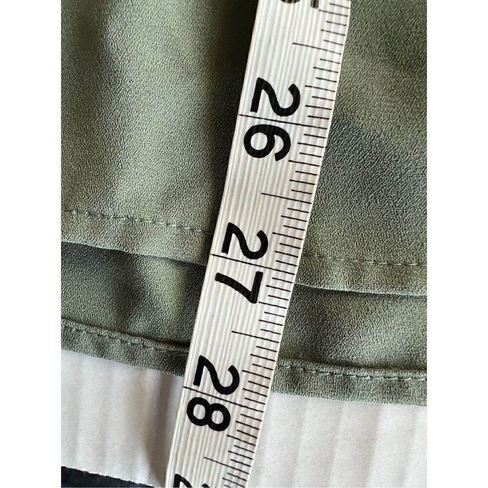 JM Collection green partial button down top - Picture 8 of 9